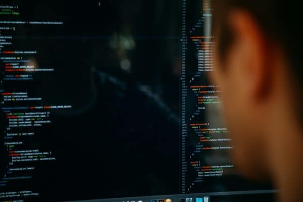 Custom Laravel Application vs WordPress Website: Which Is Right for Your Business in 2025?